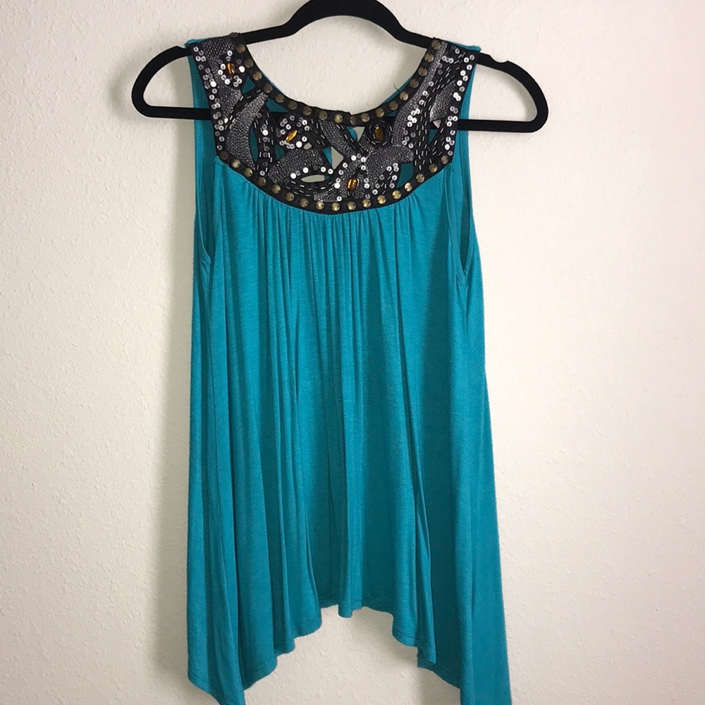 Blue top